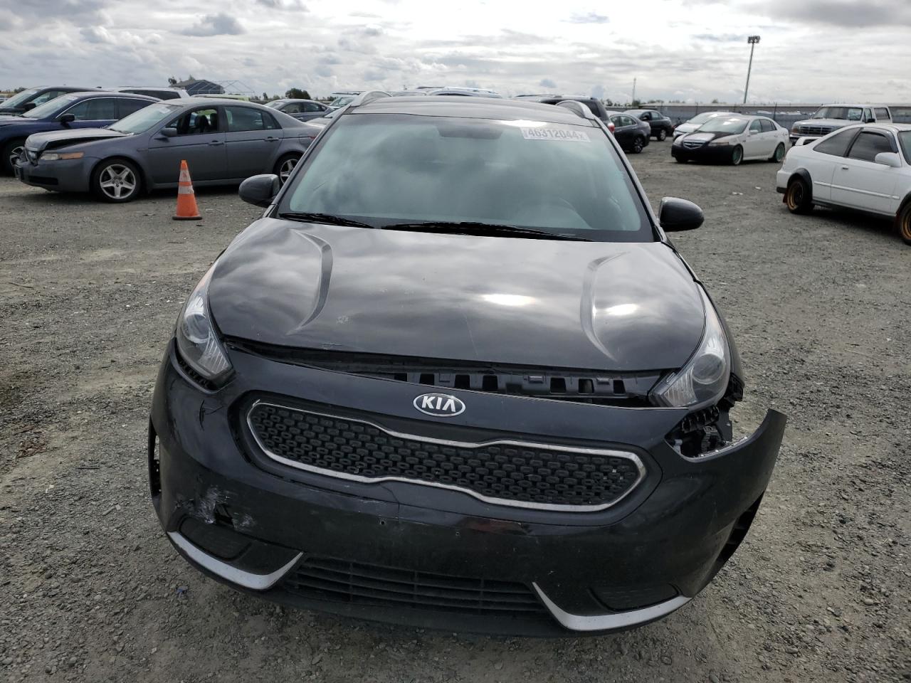 Photo 4 VIN: KNDCB3LC0J5210889 - KIA NIRO 