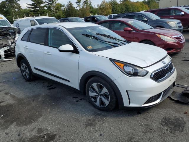 Photo 3 VIN: KNDCB3LC1H5048877 - KIA NIRO FE 