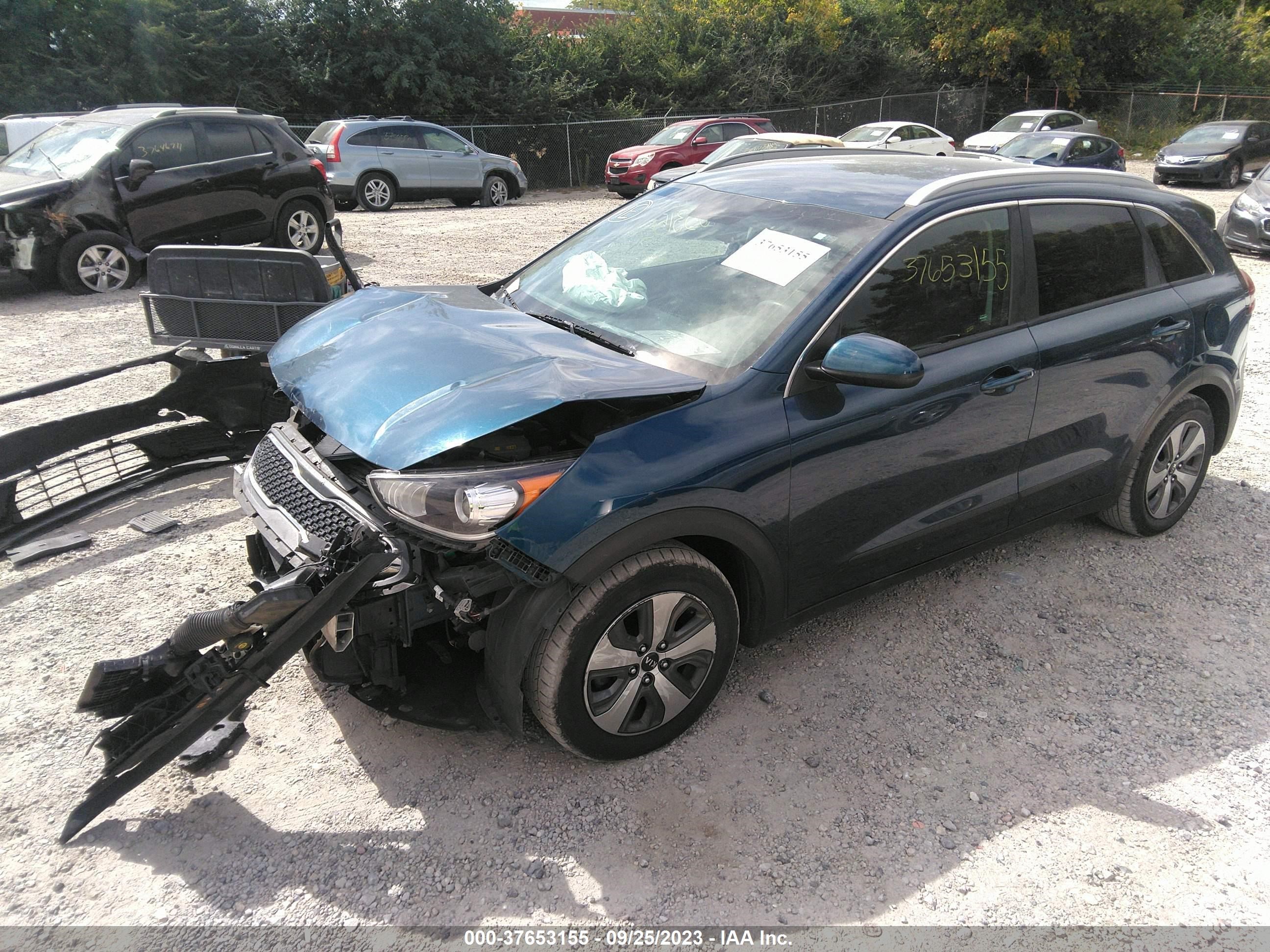 Photo 1 VIN: KNDCB3LC1H5091843 - KIA NIRO 