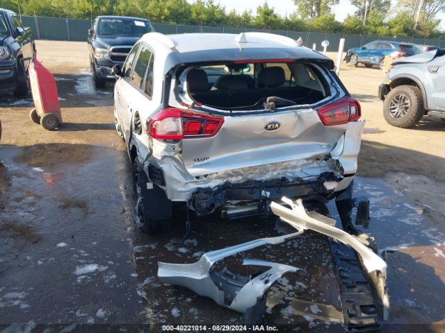 Photo 5 VIN: KNDCB3LC1H5094841 - KIA NIRO 