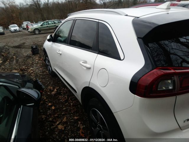 Photo 2 VIN: KNDCB3LC1J5121316 - KIA NIRO 