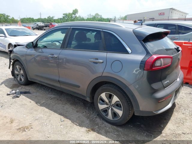 Photo 2 VIN: KNDCB3LC2J5127934 - KIA NIRO 