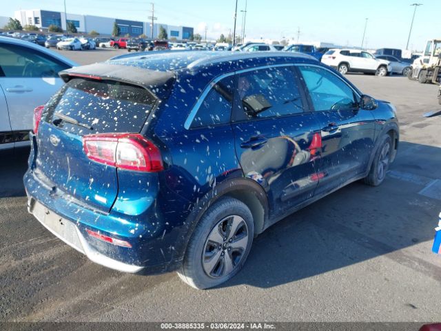 Photo 3 VIN: KNDCB3LC2J5137962 - KIA NIRO 