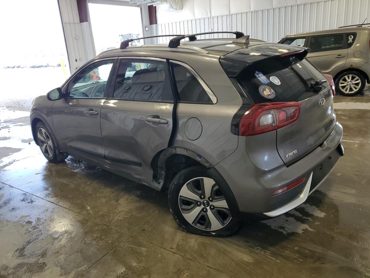 Photo 1 VIN: KNDCB3LC2J5147360 - KIA NIRO 