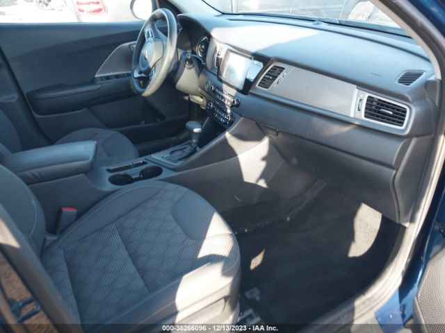 Photo 4 VIN: KNDCB3LC2J5211087 - KIA NIRO 