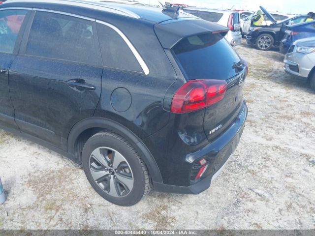 Photo 2 VIN: KNDCB3LC2M5469226 - KIA NIRO 