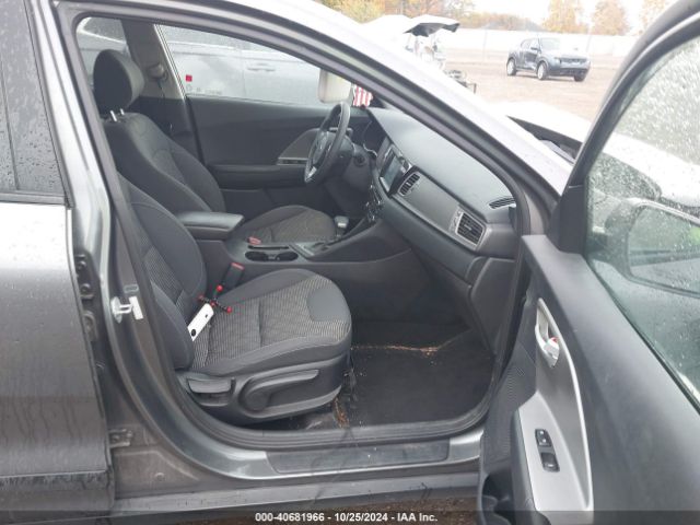 Photo 4 VIN: KNDCB3LC3H5042725 - KIA NIRO 