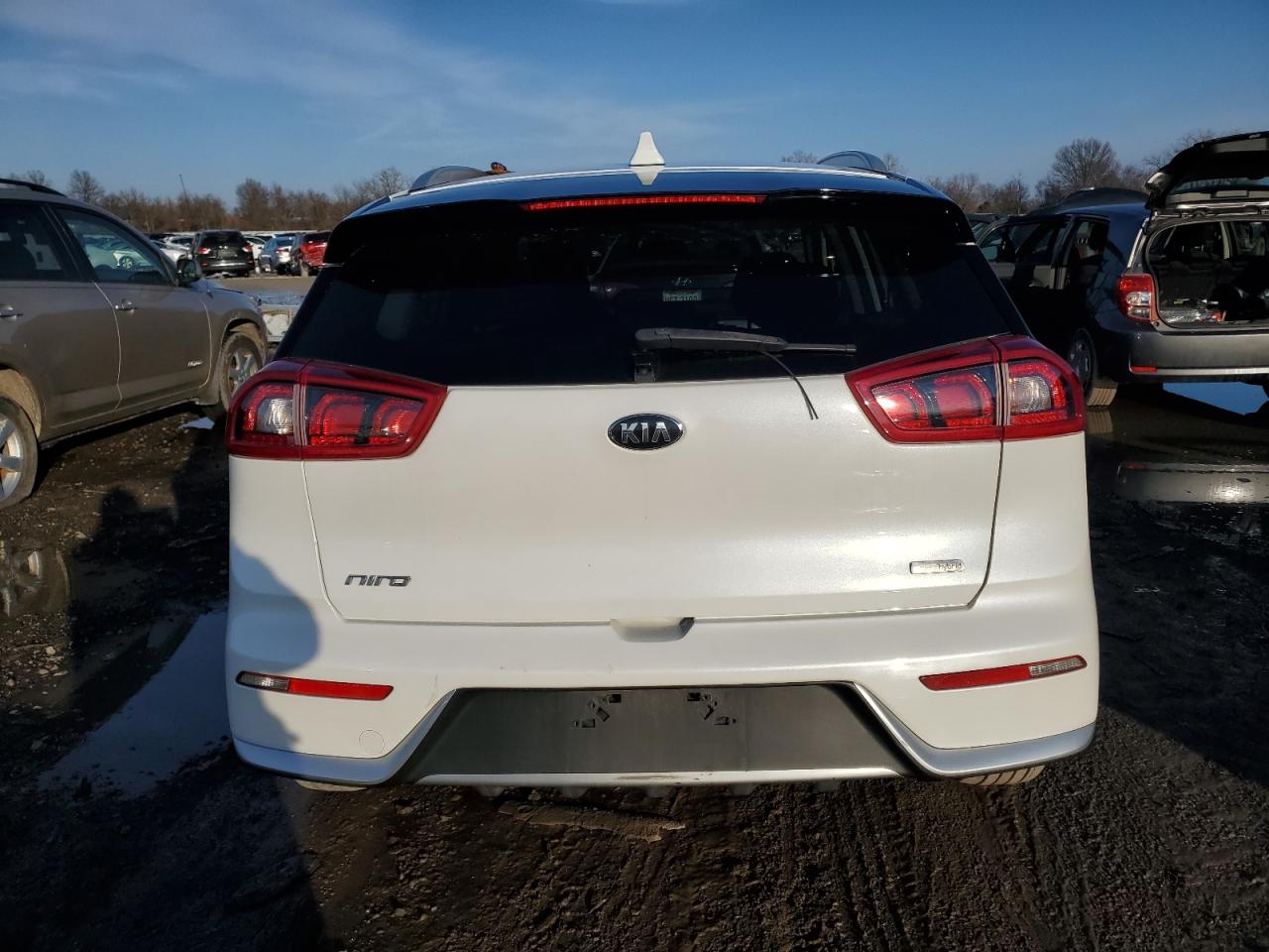 Photo 5 VIN: KNDCB3LC3J5149845 - KIA NIRO 