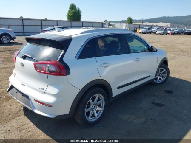 Photo 3 VIN: KNDCB3LC3J5203516 - KIA NIRO 