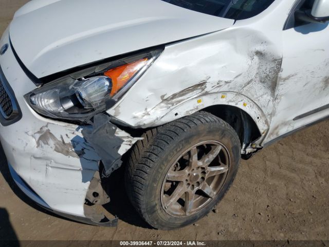 Photo 5 VIN: KNDCB3LC3J5203516 - KIA NIRO 