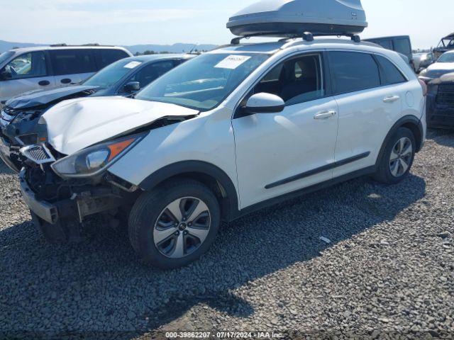 Photo 1 VIN: KNDCB3LC3J5210921 - KIA NIRO 