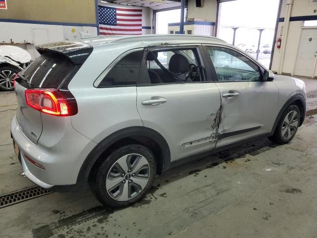 Photo 2 VIN: KNDCB3LC3K5240194 - KIA NIRO 