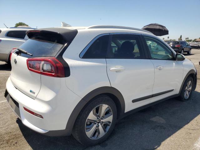 Photo 2 VIN: KNDCB3LC3K5264172 - KIA NIRO FE 