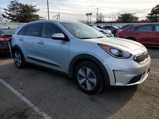 Photo 3 VIN: KNDCB3LC3K5291565 - KIA NIRO FE 