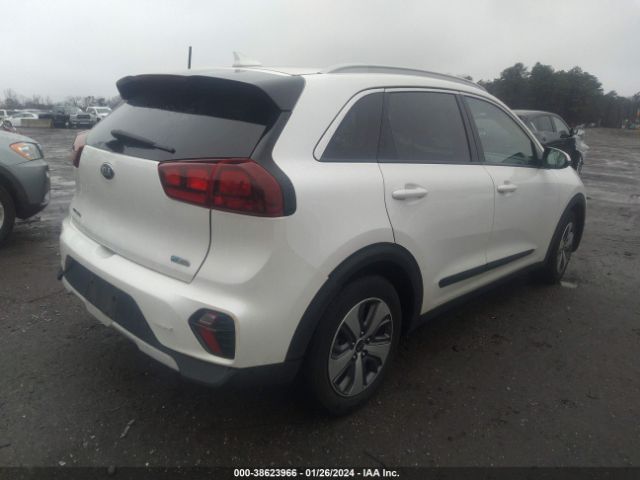 Photo 3 VIN: KNDCB3LC3L5363284 - KIA NIRO 