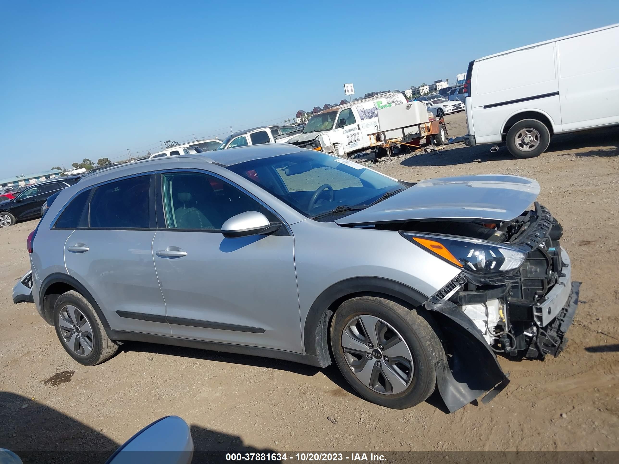 Photo 13 VIN: KNDCB3LC3L5372034 - KIA NIRO 