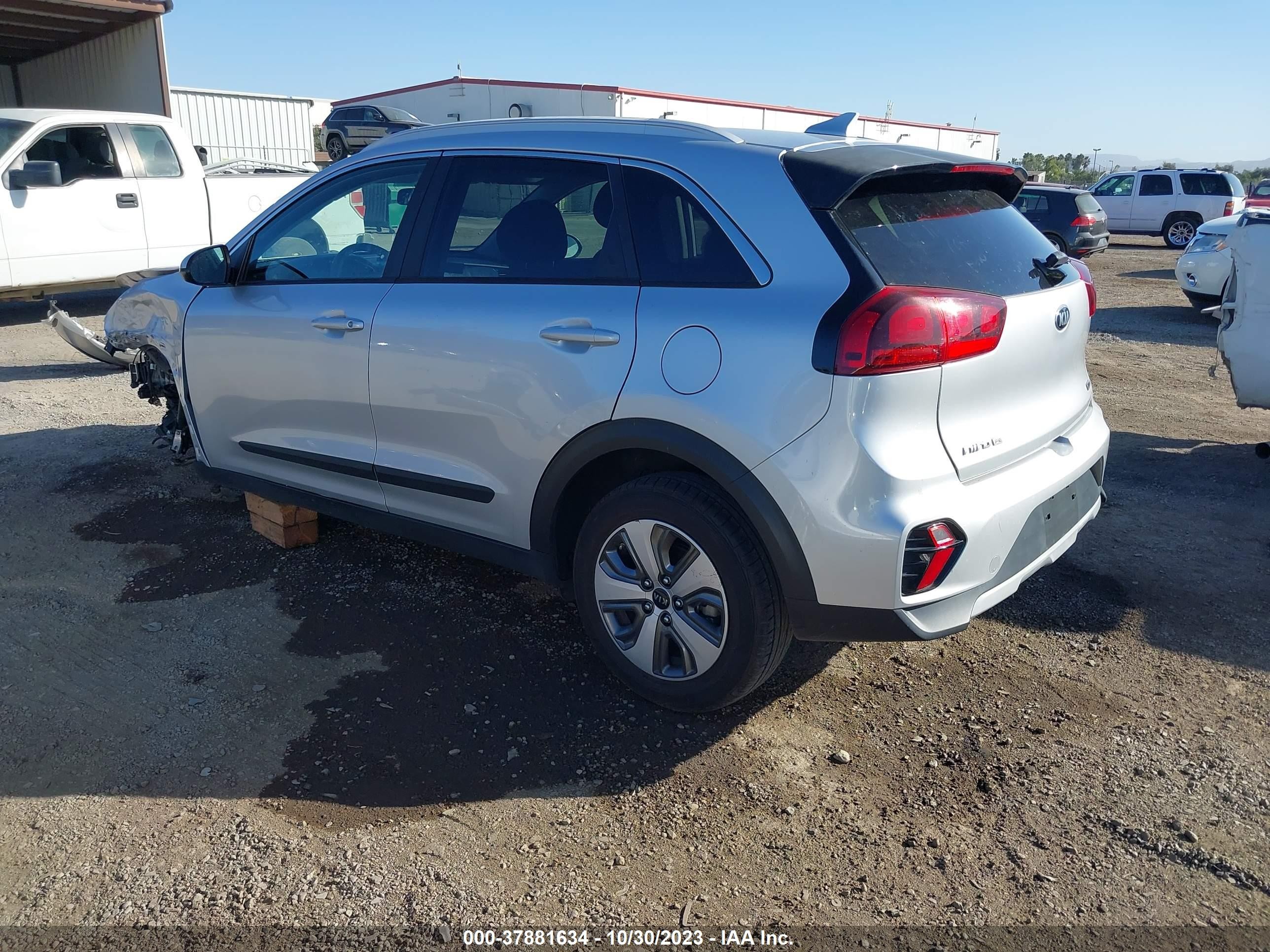 Photo 2 VIN: KNDCB3LC3L5372034 - KIA NIRO 