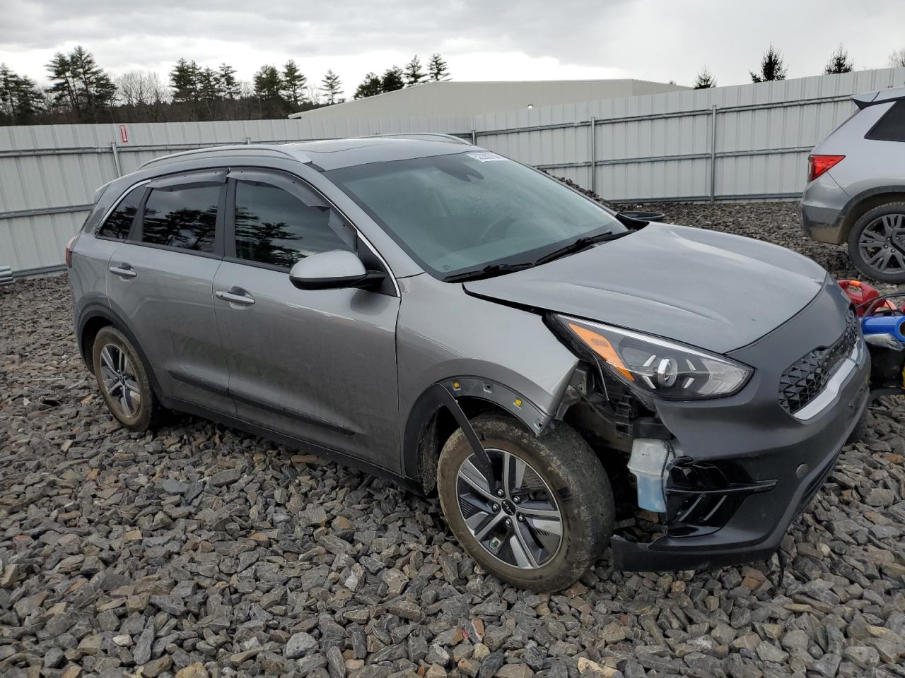 Photo 3 VIN: KNDCB3LC3N5527863 - KIA NIRO 