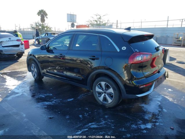 Photo 2 VIN: KNDCB3LC4H5051272 - KIA NIRO 