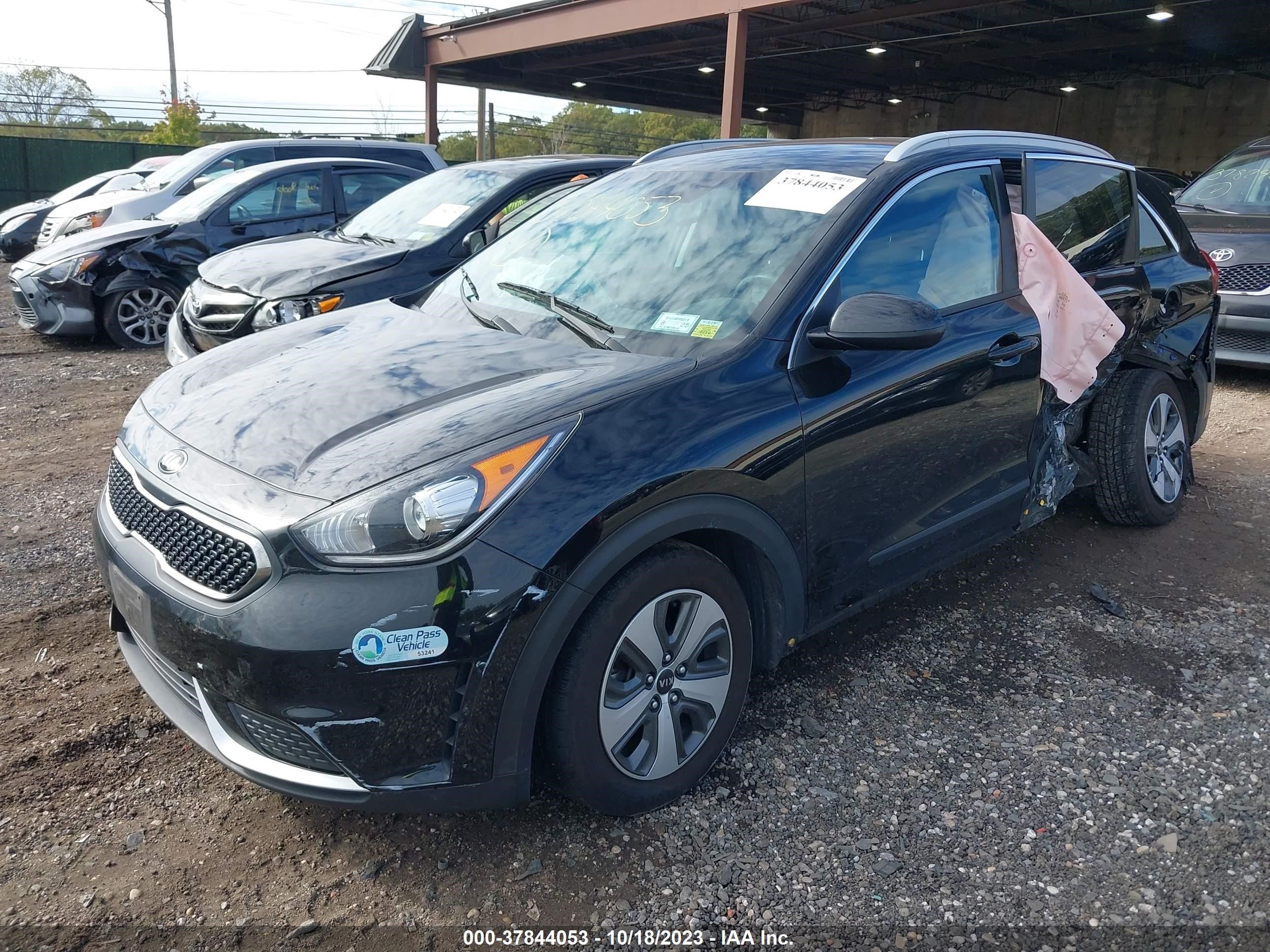 Photo 1 VIN: KNDCB3LC4H5074132 - KIA NIRO 