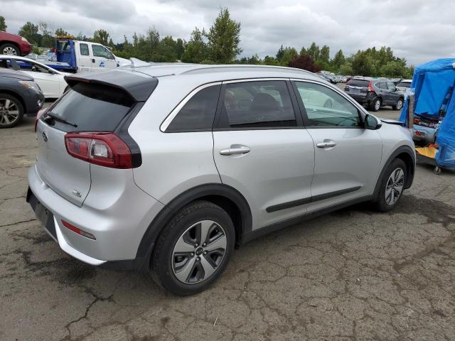 Photo 2 VIN: KNDCB3LC4K5314772 - KIA NIRO FE 