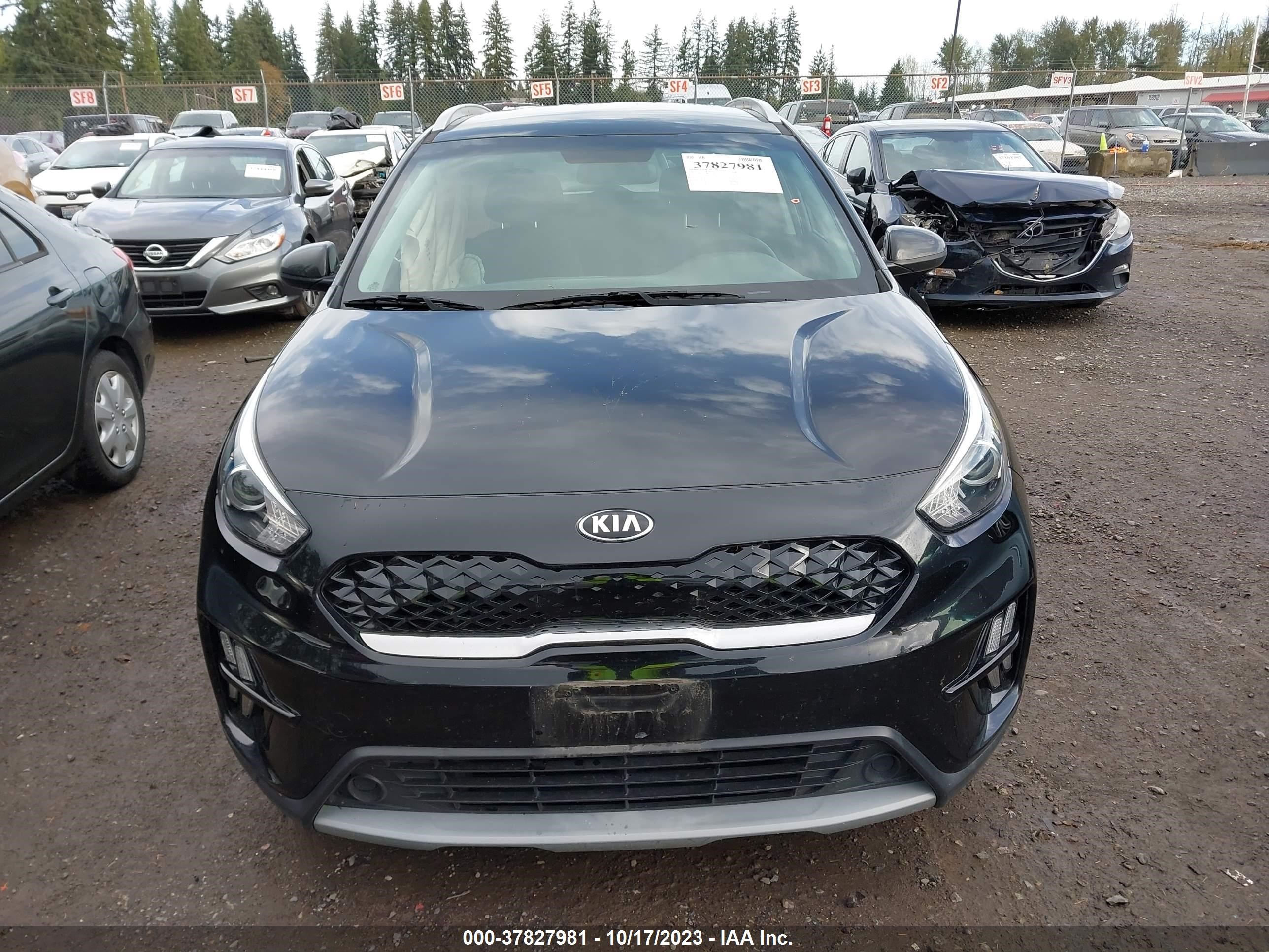 Photo 11 VIN: KNDCB3LC4L5365383 - KIA NIRO 