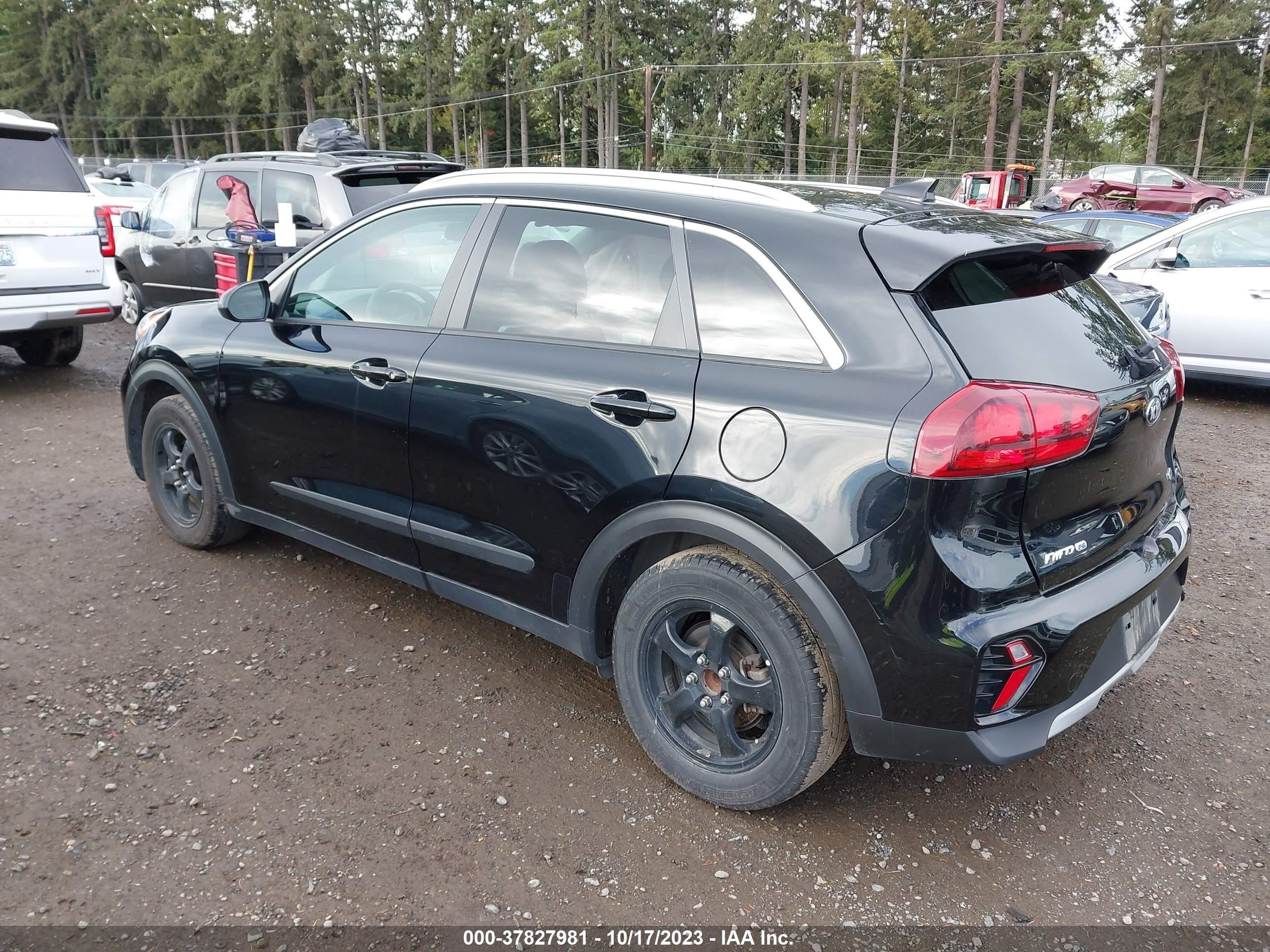 Photo 2 VIN: KNDCB3LC4L5365383 - KIA NIRO 