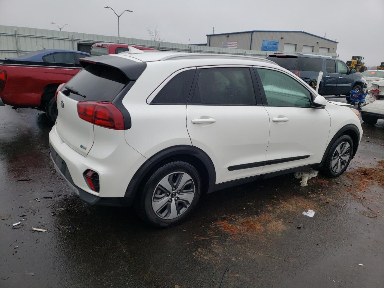 Photo 2 VIN: KNDCB3LC4L5427719 - KIA NIRO 