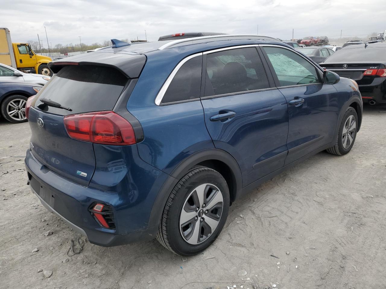 Photo 2 VIN: KNDCB3LC4L5447663 - KIA NIRO 