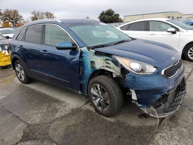 Photo 3 VIN: KNDCB3LC5J5132772 - KIA NIRO 