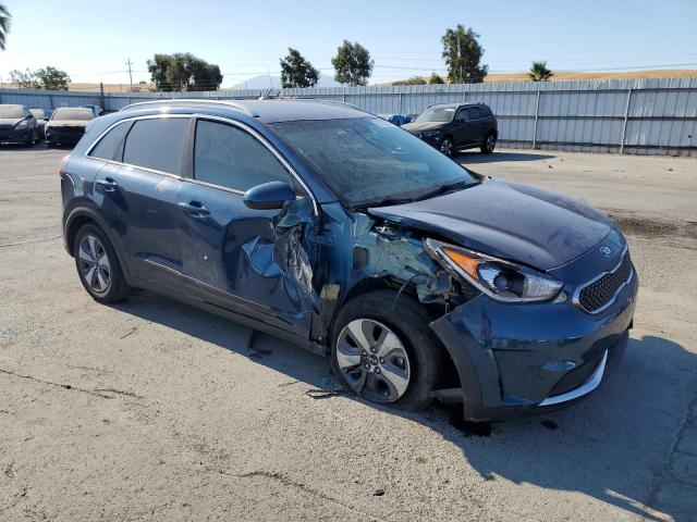 Photo 3 VIN: KNDCB3LC5K5330379 - KIA NIRO 