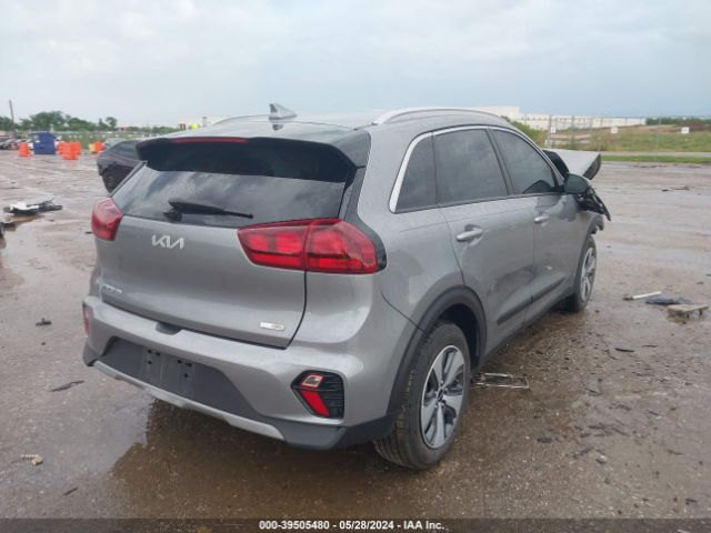 Photo 3 VIN: KNDCB3LC5N5513009 - KIA NIRO 