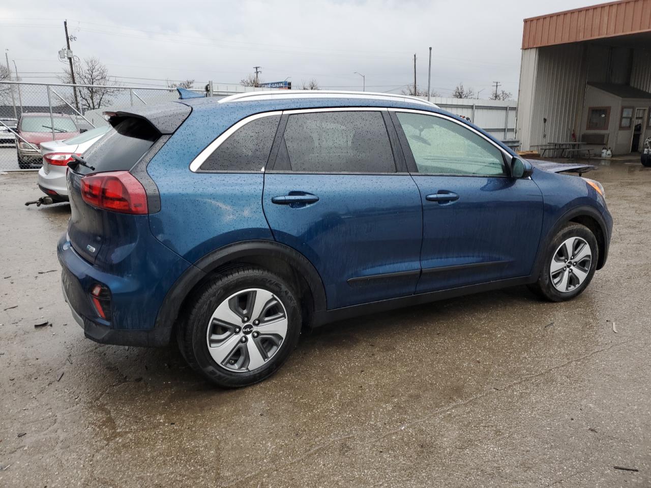 Photo 2 VIN: KNDCB3LC5N5532918 - KIA NIRO 