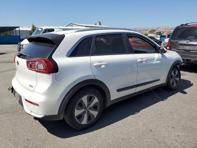 Photo 2 VIN: KNDCB3LC6H5044050 - KIA NIRO 