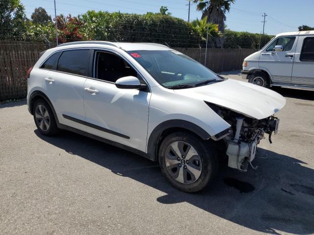 Photo 3 VIN: KNDCB3LC6H5044050 - KIA NIRO 