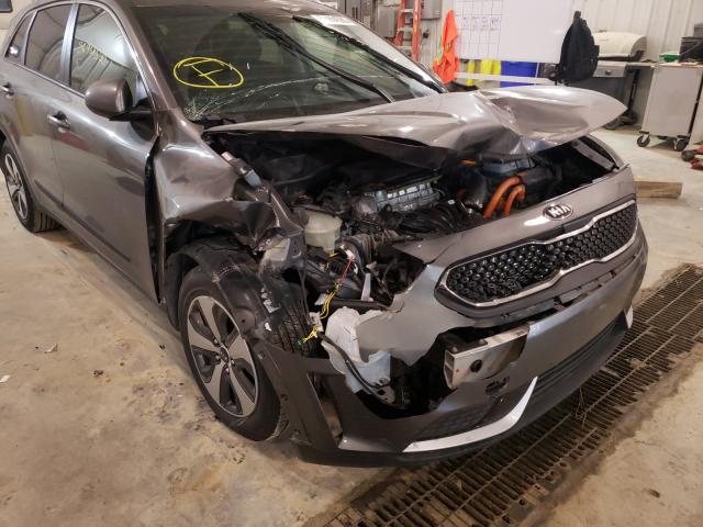 Photo 8 VIN: KNDCB3LC6H5048258 - KIA NIRO FE 