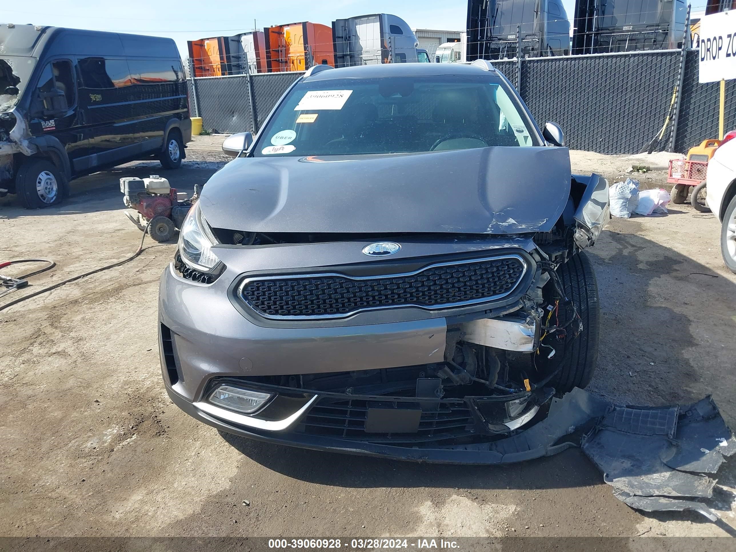 Photo 11 VIN: KNDCB3LC6J5123966 - KIA NIRO 