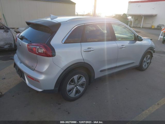 Photo 3 VIN: KNDCB3LC6K5258690 - KIA NIRO 