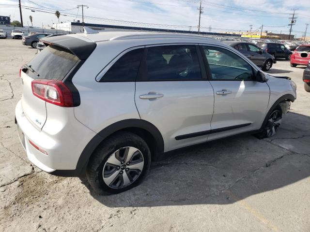 Photo 2 VIN: KNDCB3LC6K5336773 - KIA NIRO 