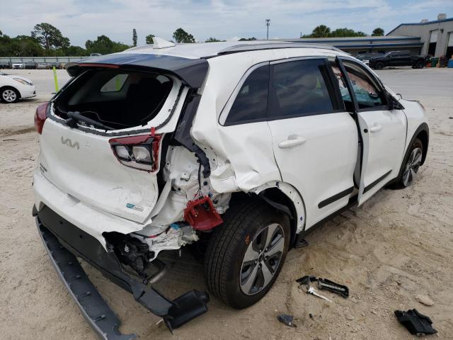 Photo 3 VIN: KNDCB3LC6N5511382 - KIA NIRO LX 