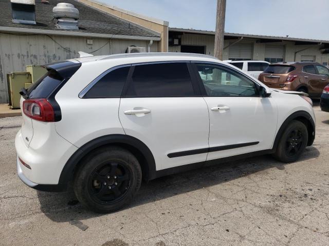 Photo 2 VIN: KNDCB3LC7H5066087 - KIA NIRO 