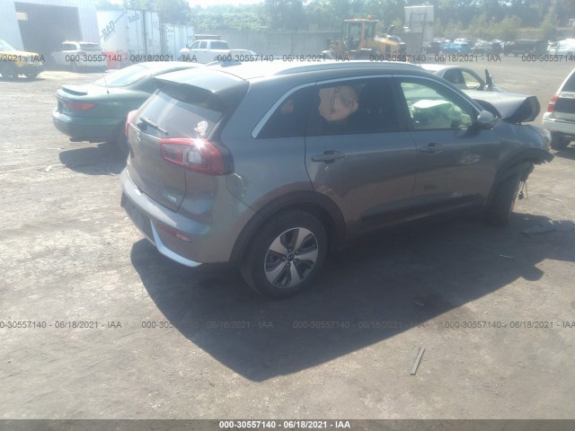 Photo 3 VIN: KNDCB3LC7H5067496 - KIA NIRO 