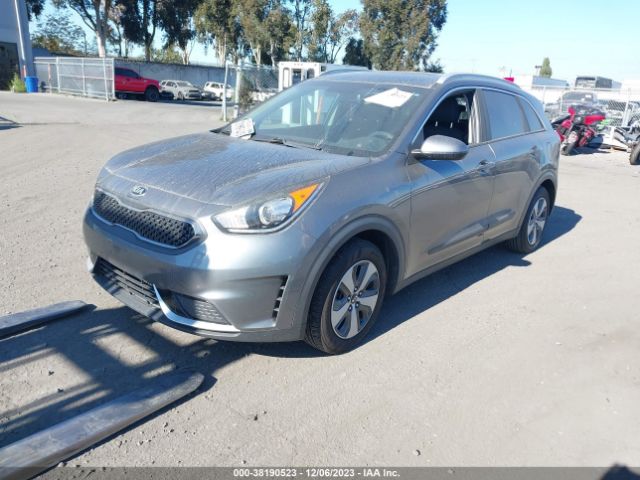 Photo 1 VIN: KNDCB3LC7H5068390 - KIA NIRO 