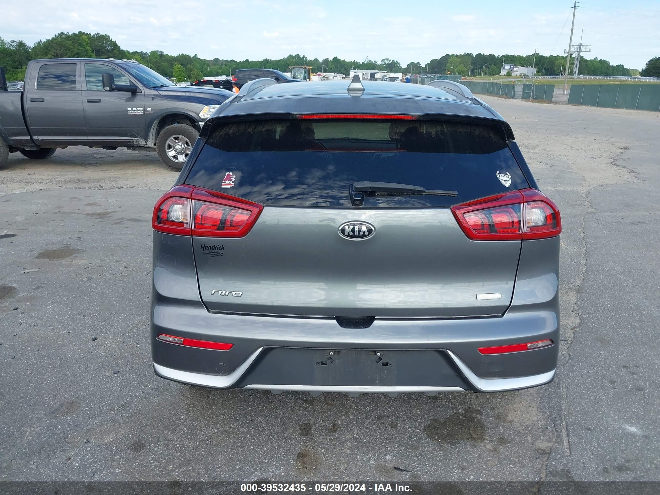 Photo 13 VIN: KNDCB3LC7J5118792 - KIA NIRO 