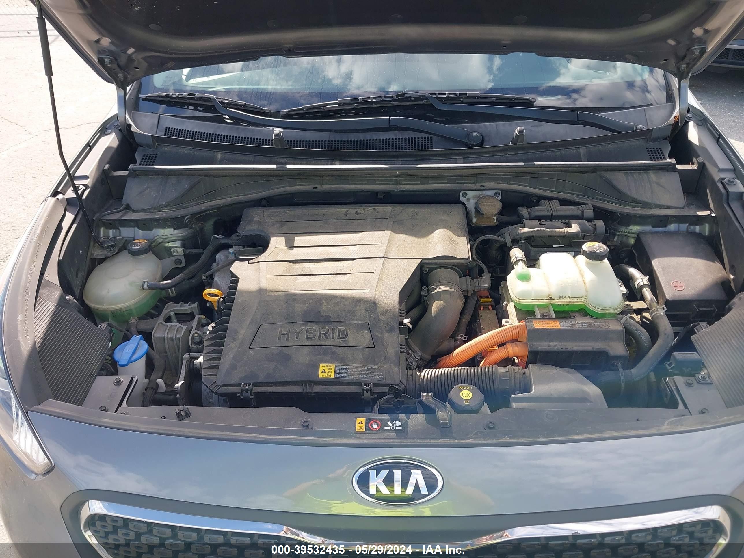 Photo 9 VIN: KNDCB3LC7J5118792 - KIA NIRO 