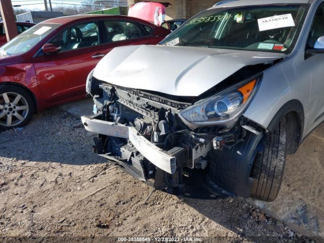 Photo 5 VIN: KNDCB3LC7J5128299 - KIA NIRO 