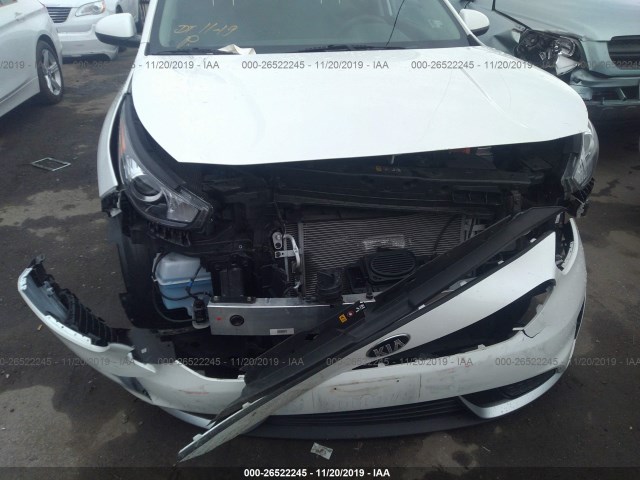 Photo 5 VIN: KNDCB3LC7J5155647 - KIA NIRO 