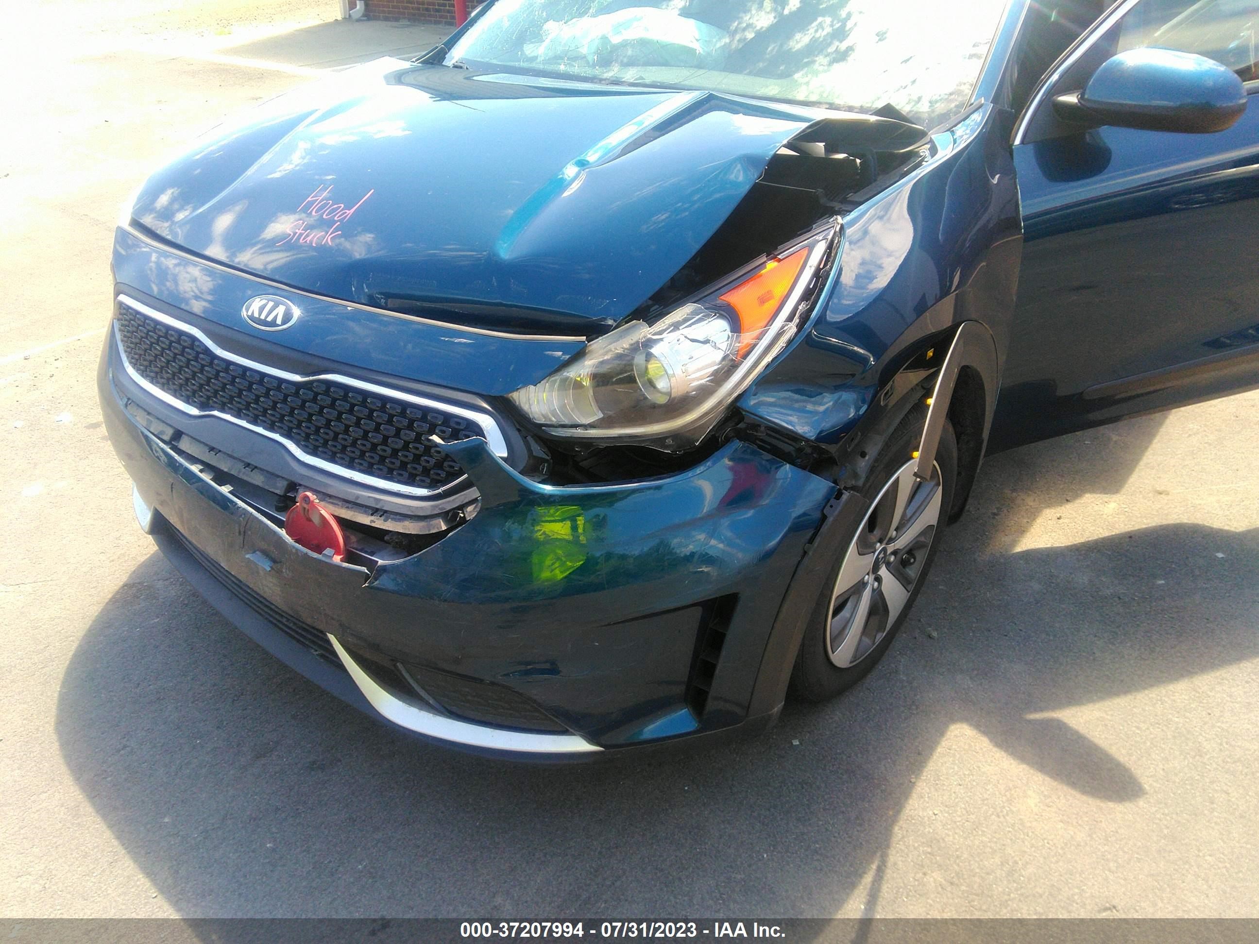 Photo 5 VIN: KNDCB3LC7J5200733 - KIA NIRO 