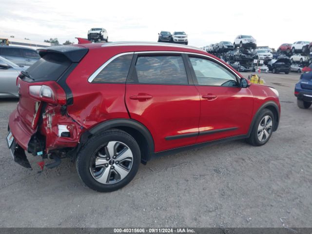 Photo 3 VIN: KNDCB3LC7K5218649 - KIA NIRO 