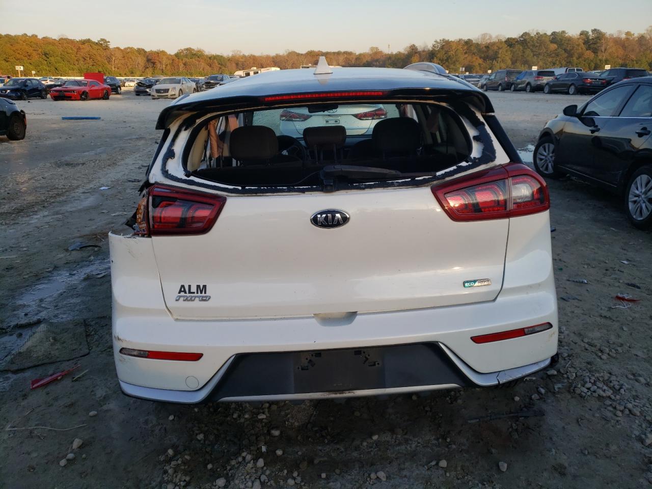 Photo 5 VIN: KNDCB3LC7K5219106 - KIA NIRO 